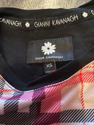 Camiseta Gianni Kavanagh Negra y Rosa