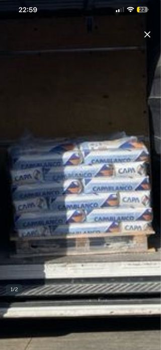 Sacos de material de construcción