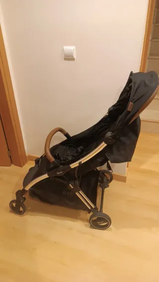 Silla de paseo Shom Mágical Flash Negra