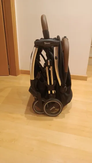 Silla de paseo Shom Mágical Flash Negra