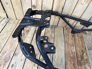 CUADRO GUIA ASIENTO SUZUKI BURGMAN 650 2003