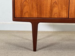 Aparador A.Younger Teca y Afromorsia