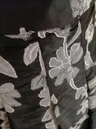 Vestido de fiesta negro y gris