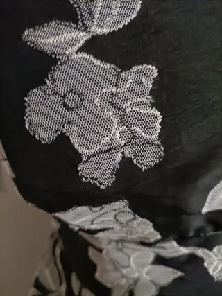 Vestido de fiesta negro y gris