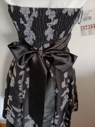 Vestido de fiesta negro y gris