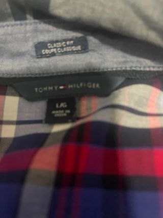 Camisa de cuadros azul y roja