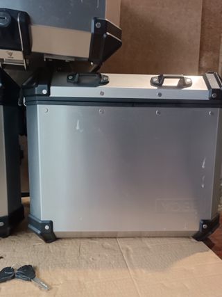 Maletas Voge 525 DSX 625 650 laterales aluminio