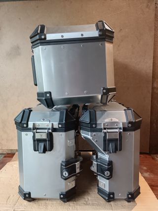 Maletas Voge 525 DSX 625 650 laterales aluminio