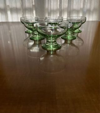 Coppette in vetro verde, per gelato, macedonia.