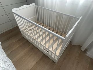Cuna convertible + Extras TODO A ESTRENAR