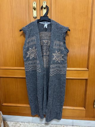 Chaleco largo tejido estampado