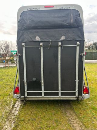 Remolque 2 caballos Cheval Liberté
