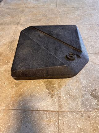 Base para sombrilla de plástico negro