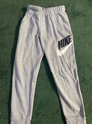 Chandal Nike Gris (real)