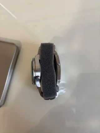 Omega Seamaster necesita arreglo