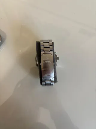 Omega Seamaster necesita arreglo