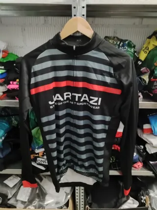 Ropa Ciclismo marca Jartazi Talla L