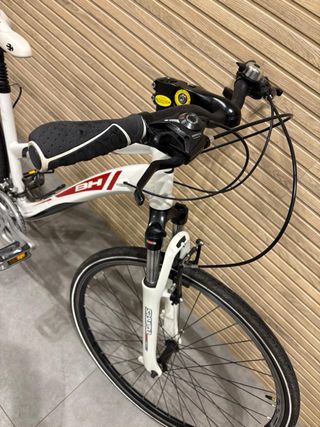 Bicicleta BH Beartrack Blanca