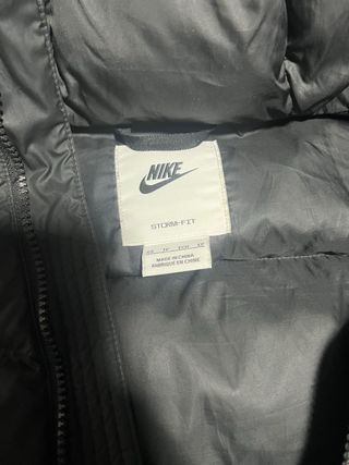 Chaqueta Nike Negra con capucha