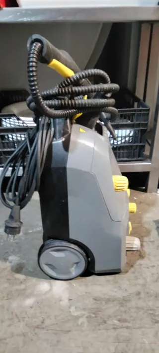 Karcher SG 4/4 Limpiadora de Vapor Profesional