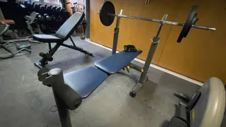 Banco de supino ajustável