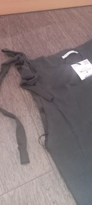 Vestido midi punto Zara verde talla M