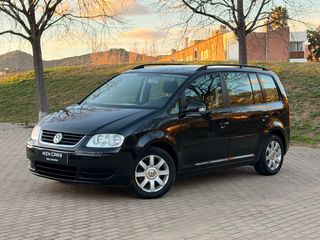 Volkswagen Touran 1.6 FSI