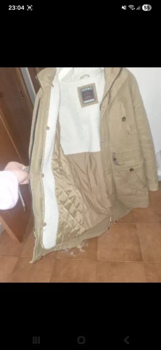 Giubbotto uomo beige con cappuccio