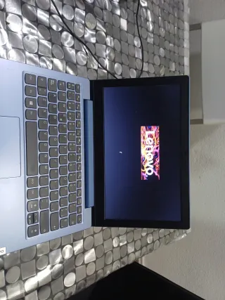 Portátil Azul y Plateado, Lenovo IdealPad 111|gl05