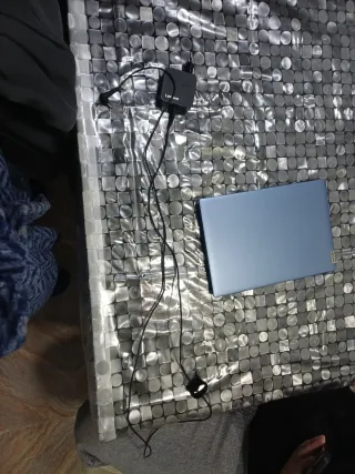 Portátil Azul y Plateado, Lenovo IdealPad 111|gl05