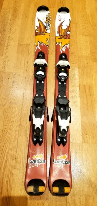 Esquís Wedze 104cm con bastones.