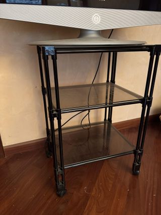 Mobiletto in acciaio e vetro