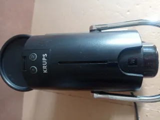 Macchina da caffè Nespresso Essenza Mini DeLonghi