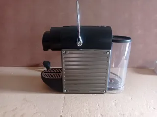Macchina da caffè Nespresso Essenza Mini DeLonghi