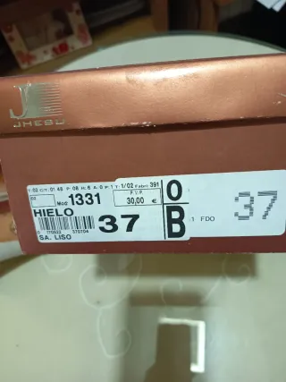 Zapatos de salón blancos mujer