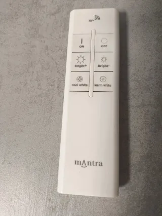 Plafón LED Mantra 3 tonos c/mando