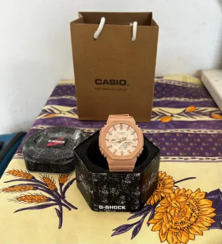 Reloj Casio G-Shock Beige/Rosa O color carne