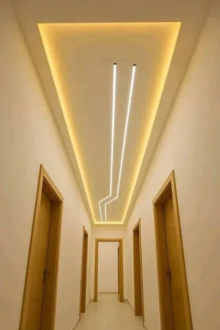 Trabajos de yeso marroquí tradicional y moderno