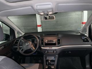Volkswagen Sharan 2012