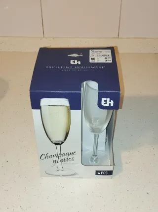 Lote 4 copas de champán nuevas