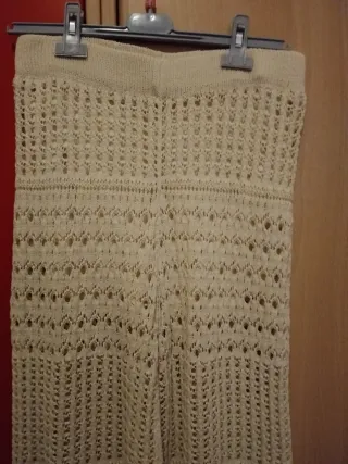 Pantalón crochet Mango Talla M