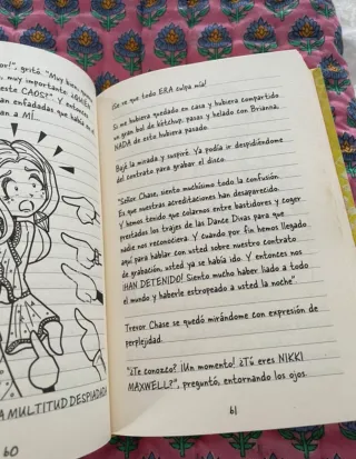 Tres libros el diario de Nikki