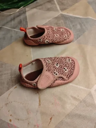 Zapatos casa suela fina T.21