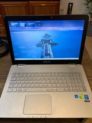 Portátil ASUS N551 Plata y Negro