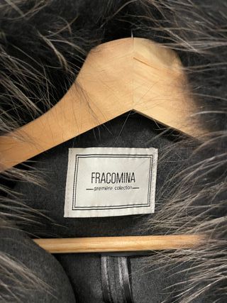 Abrigo Fracomina Gris con Cuello Pelo