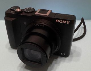 Cámara Sony DSC-HX60V Negra