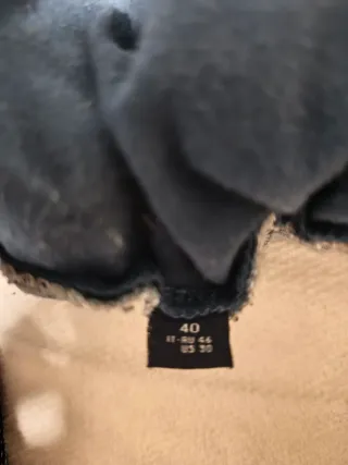 2Pantalones premamá vaqueros y 3camisas/camisetas