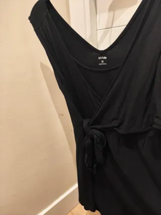 2Pantalones premamá vaqueros y 3camisas/camisetas