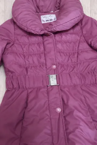 Abrigo acolchado con cinturón