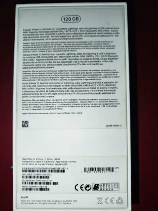 iPhone 11 con Accesorios